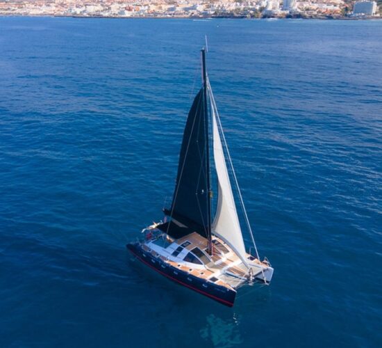 Catamaran Blanc Tenerife